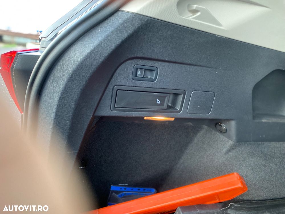 Volkswagen Tiguan 2.0 TDI SCR 4MOTION DSG Highline - 31