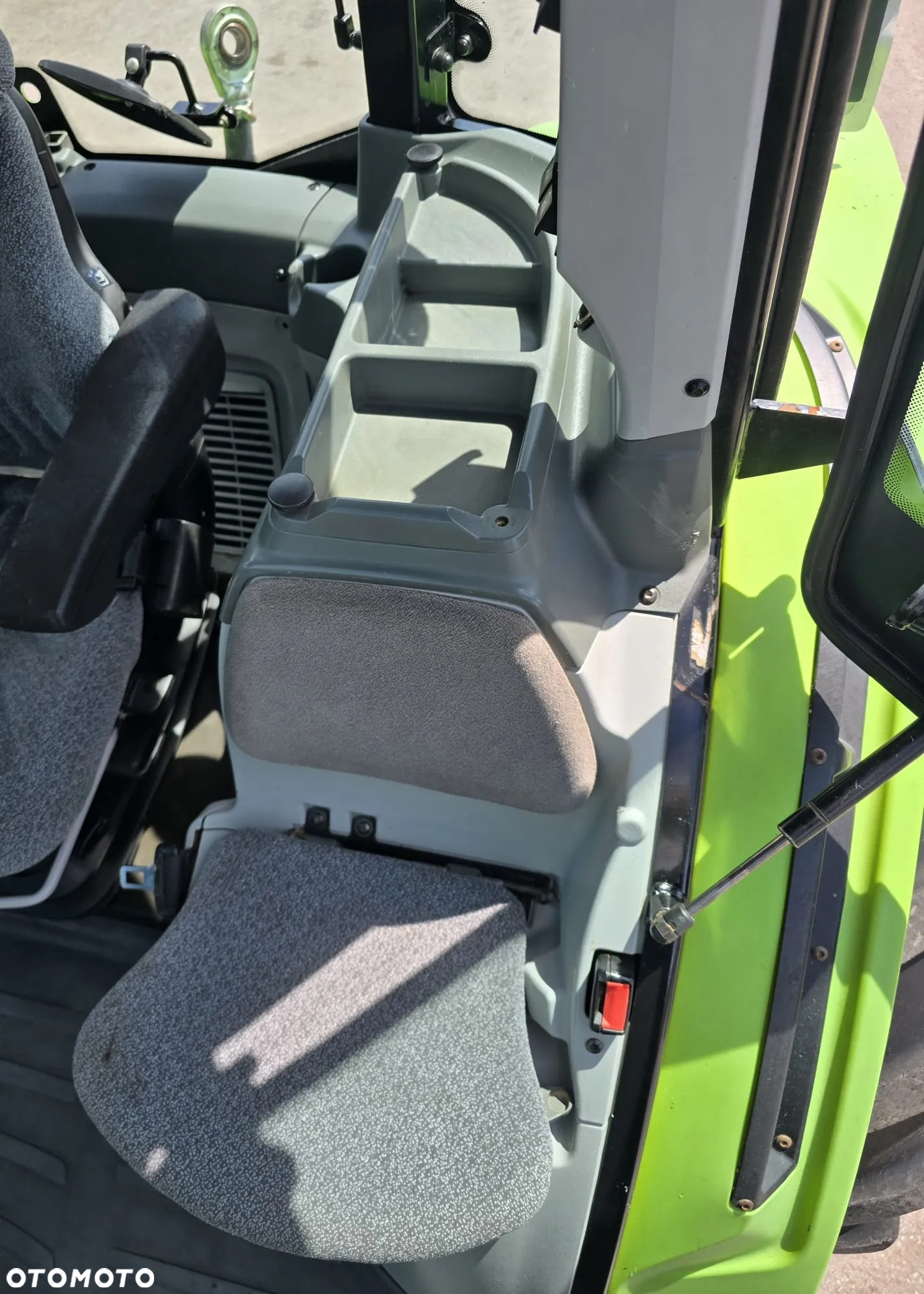 Claas Arion 430 - 10