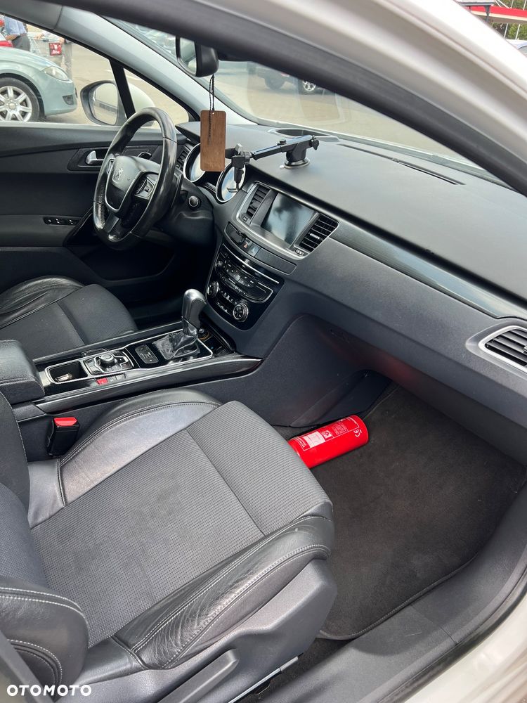 Peugeot 508 - 8