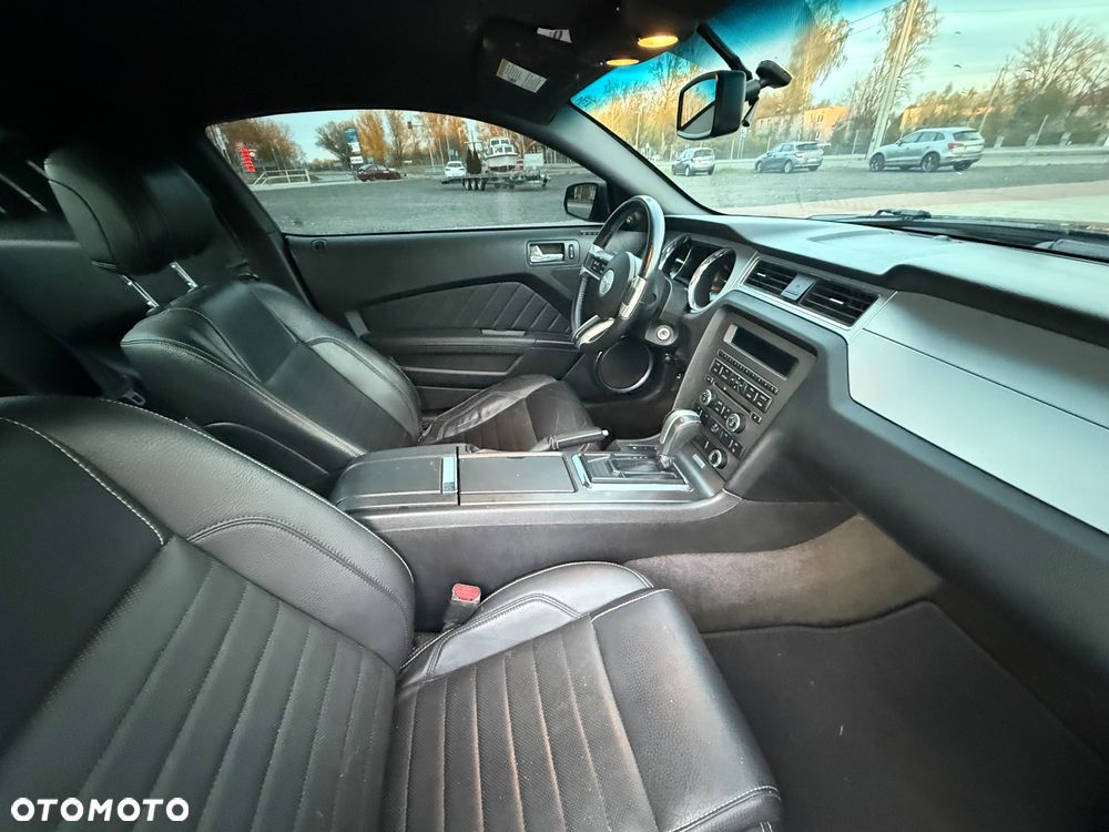 Ford Mustang 3.7 V6 - 18