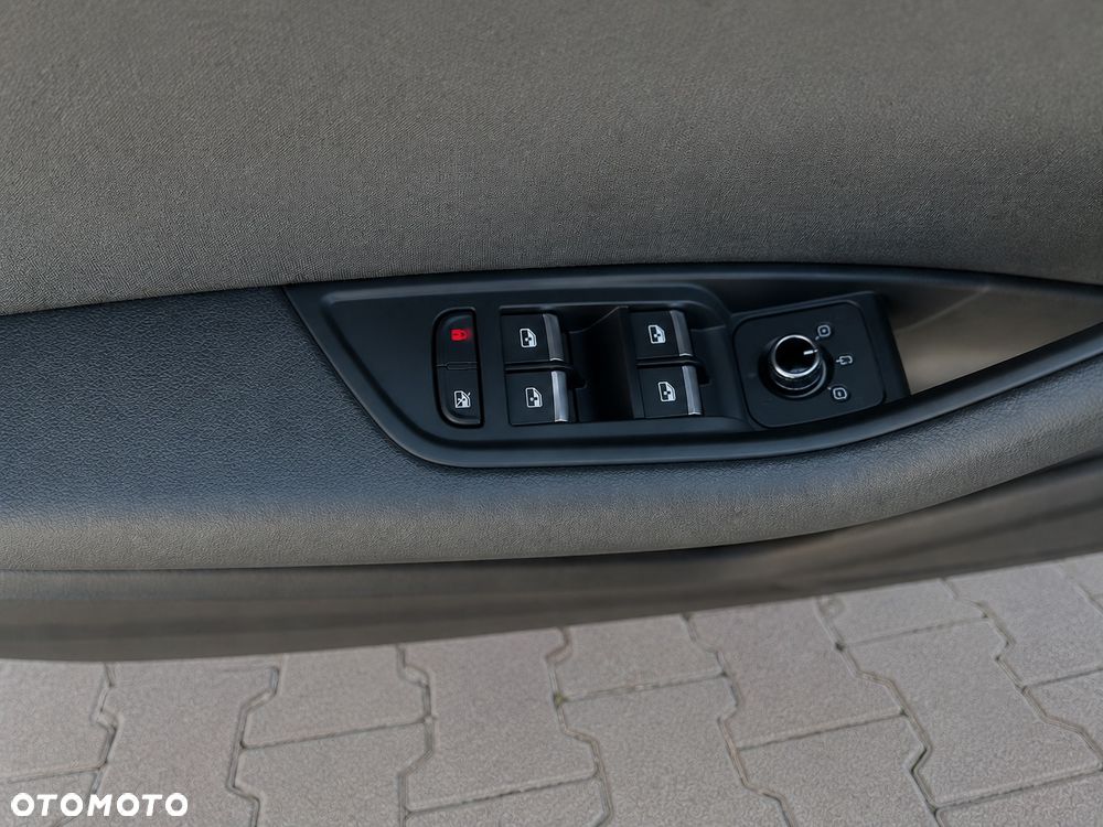 Audi A4 Limousine 2.0 TDI - 11