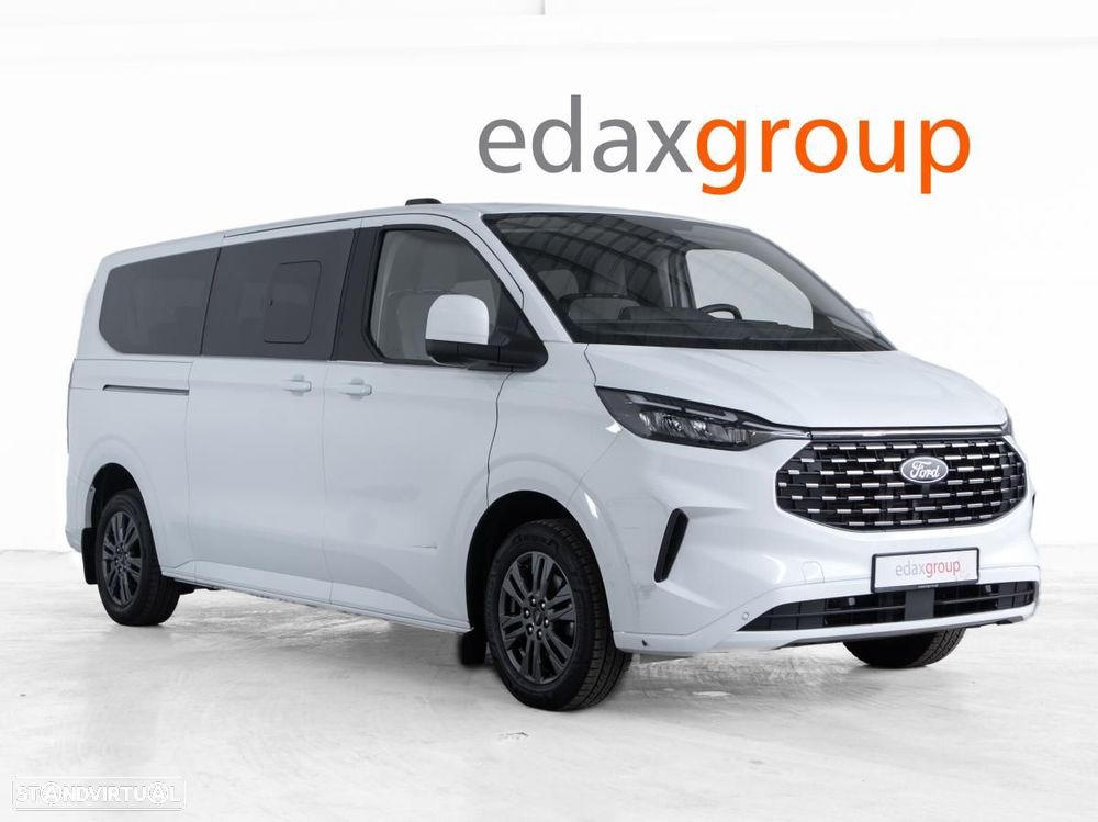 Ford Tourneo Custom - 1