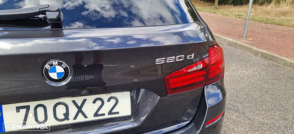BMW 520 d xDrive Line Luxury Auto - 4