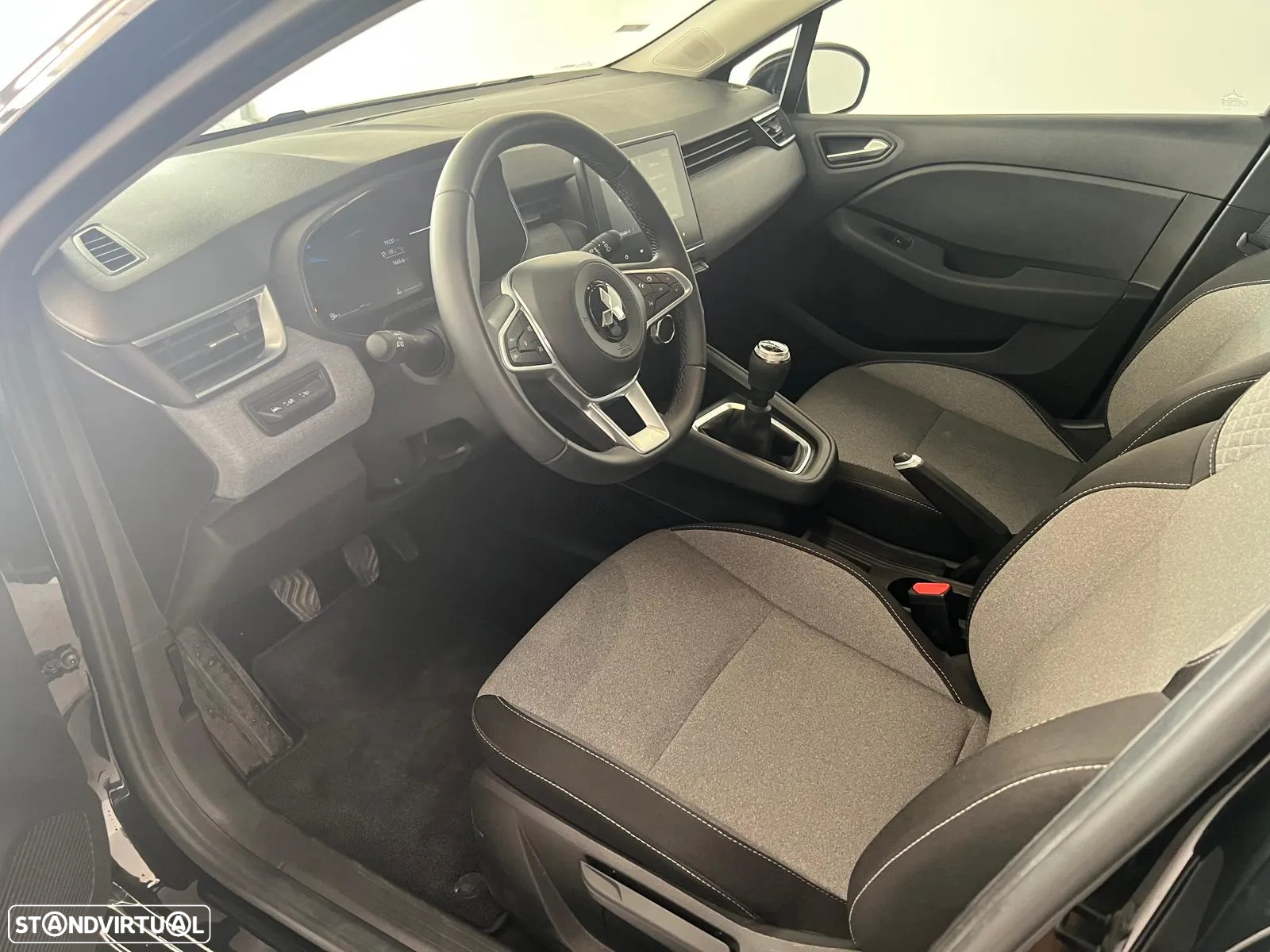 Mitsubishi Colt 1.0 MPI-T Invite - 9
