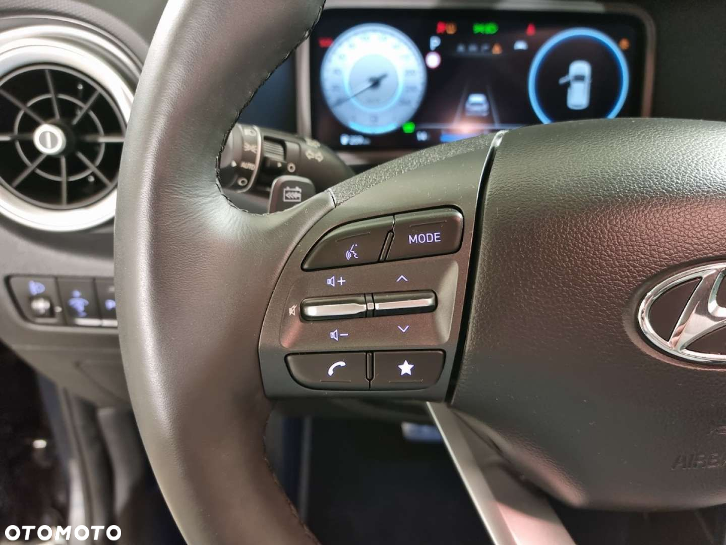 Hyundai Kona Electric 39kWh Style - 28
