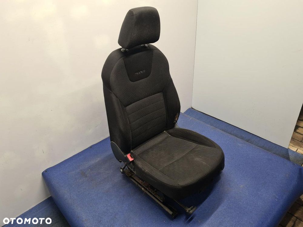 SKODA OCTAVIA III KOMBI SCOUT FOTEL KIEROWCY. - 4