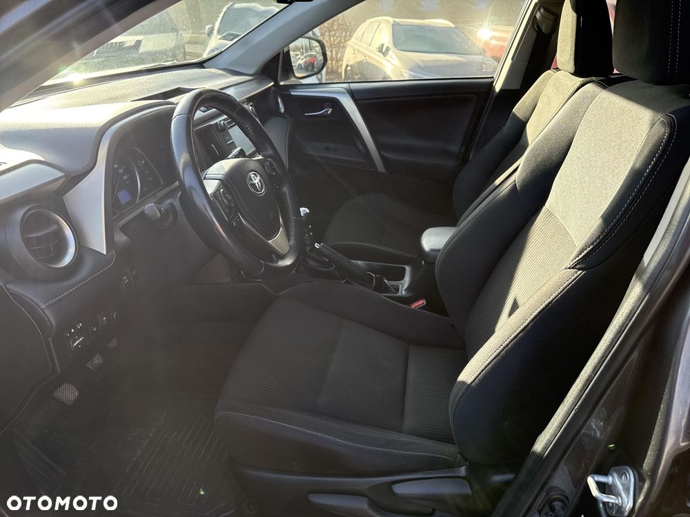 Toyota RAV4 2.0 Premium 4x4 - 10