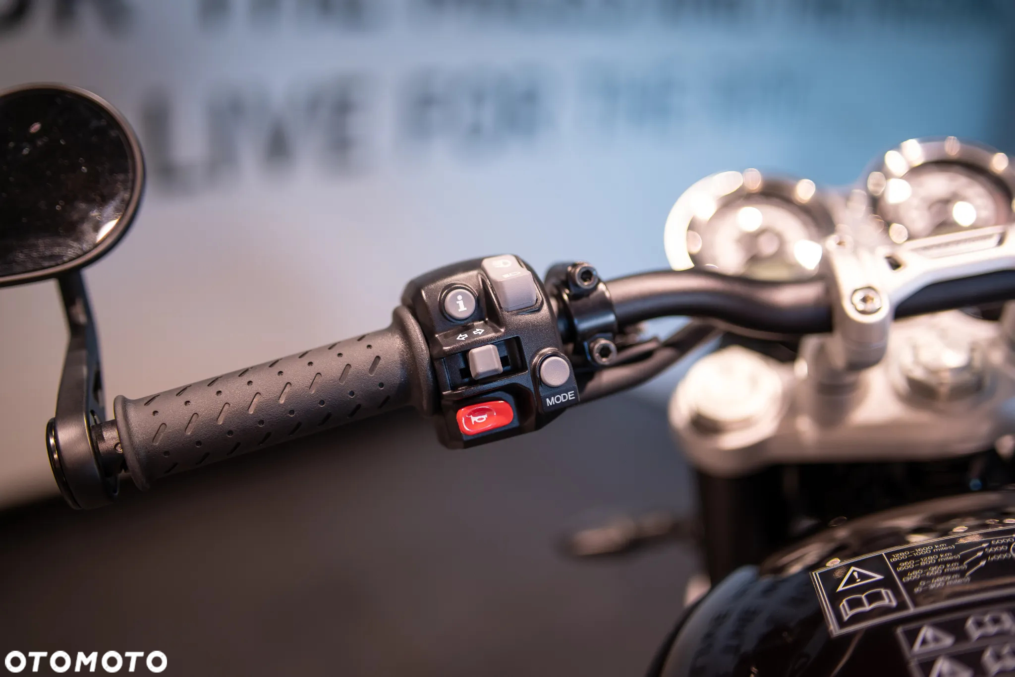 Triumph Speed Twin - 10