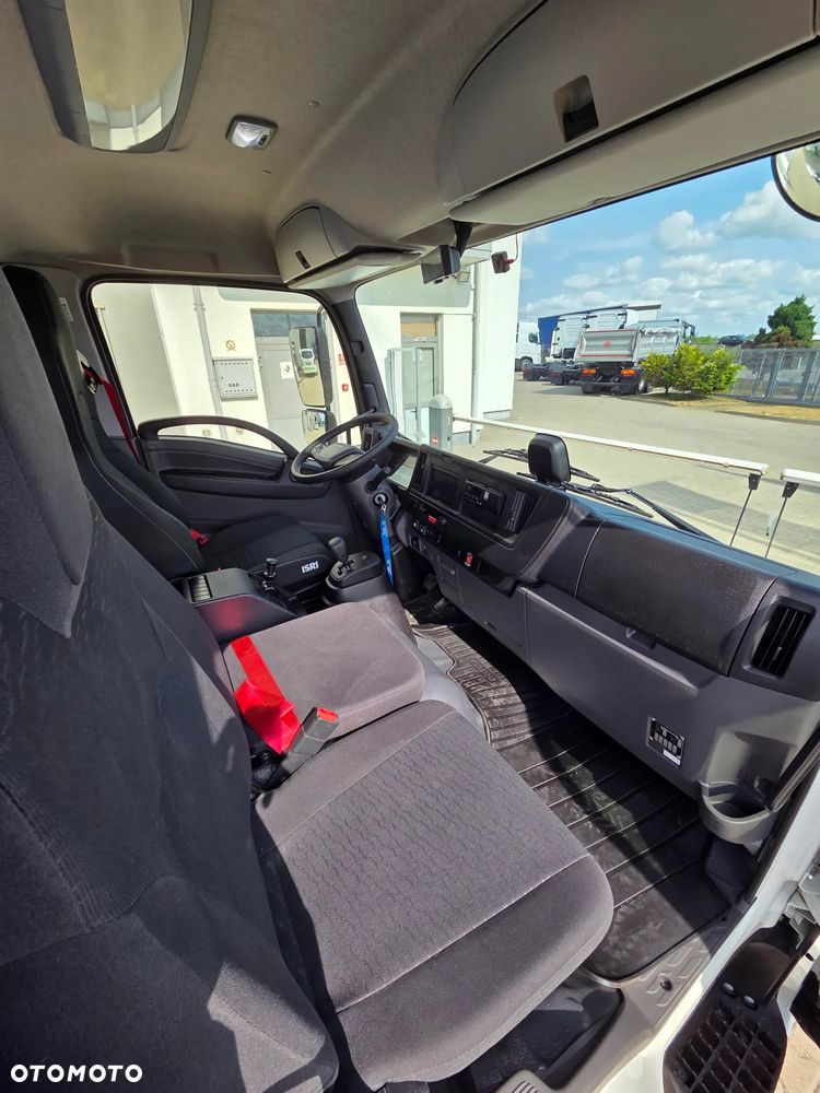 Isuzu F12 - 8