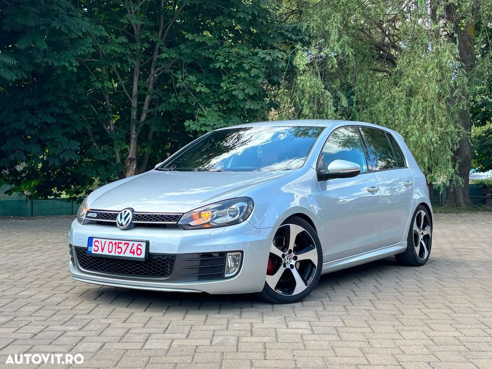 Volkswagen Golf 2.0 TDI DPF DSG GTD - 8