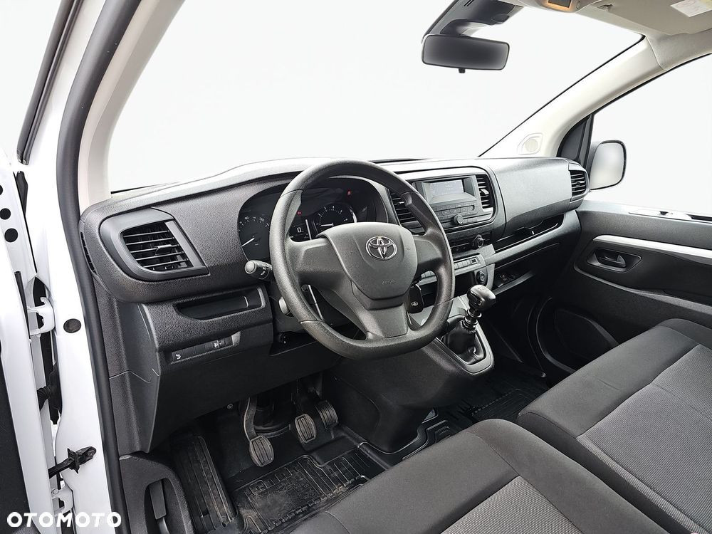 Toyota proace - 13