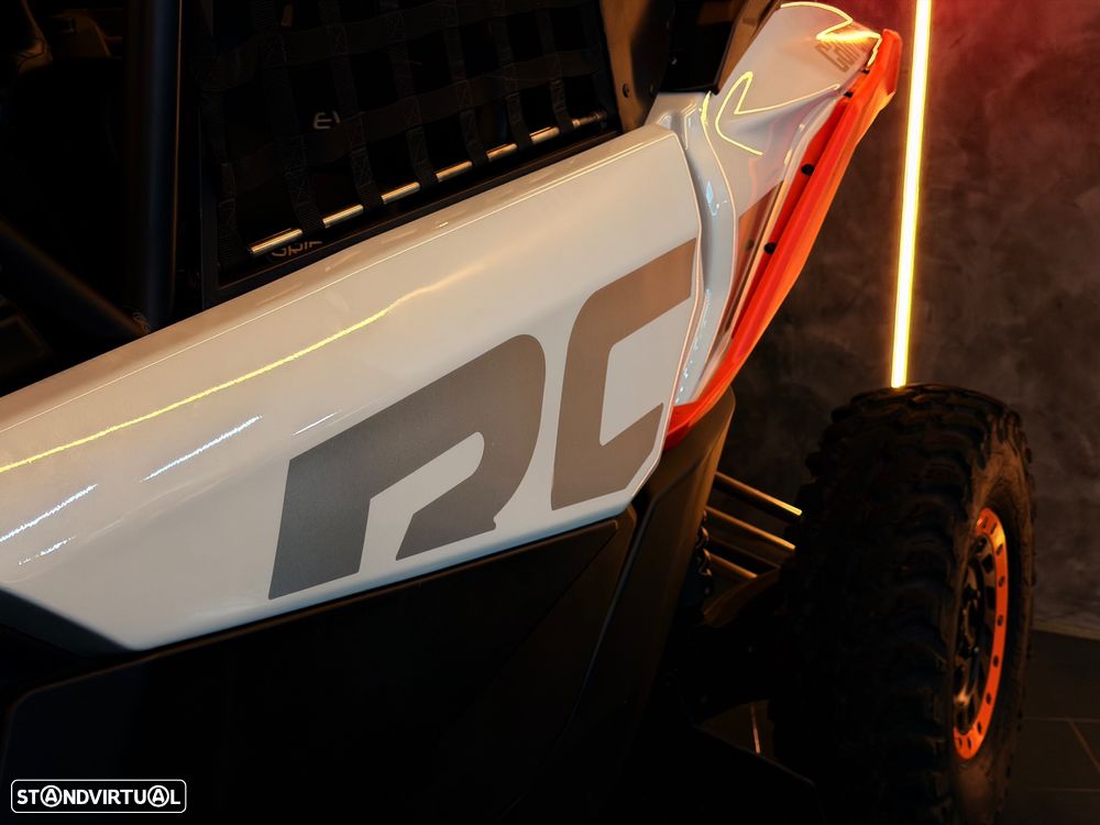Can-Am Maverick X3 Maverick X3 RC 2022 c/passaporte técnico + atrelado + equipamento origem - 6