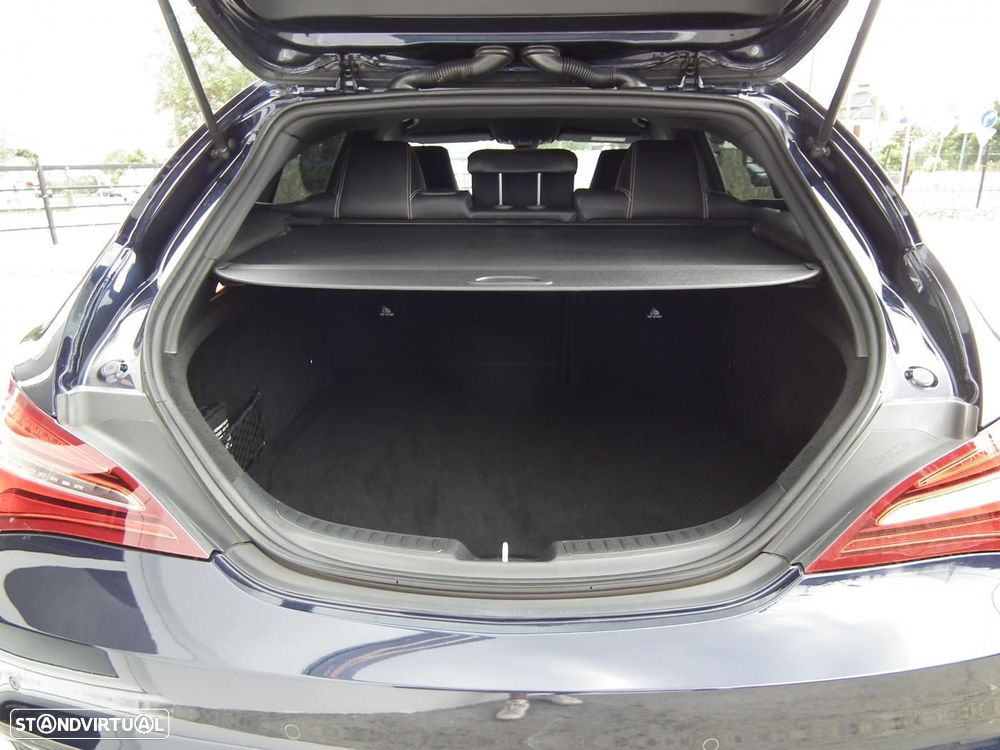 Mercedes-Benz CLA 200 d Shooting Brake AMG Line Aut. - 9