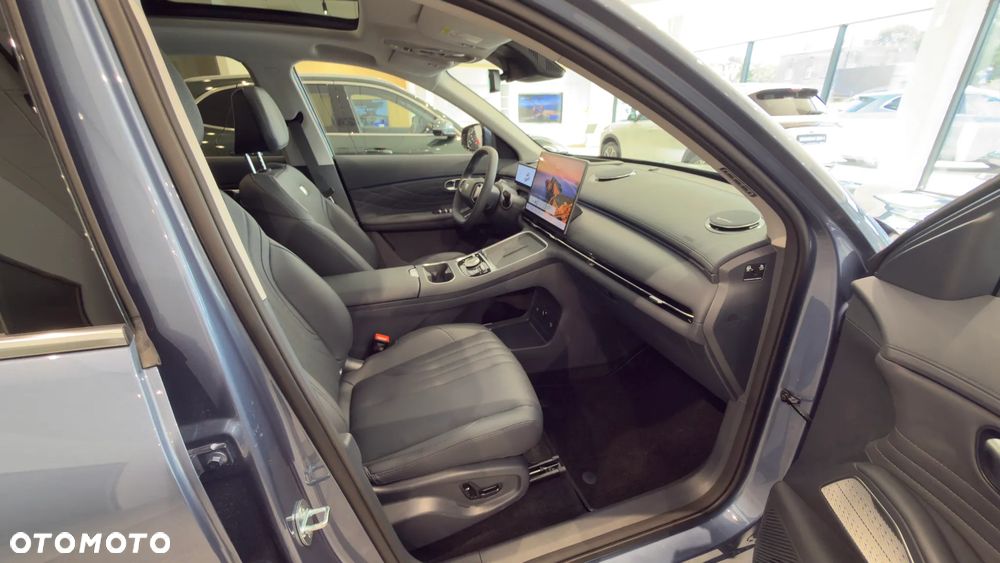 Geely Starray EM-i 1.5 PHEV Max - 13