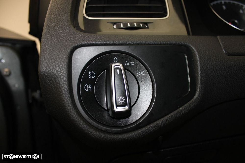 VW Golf Variant 1.6 TDi Confortline - 9