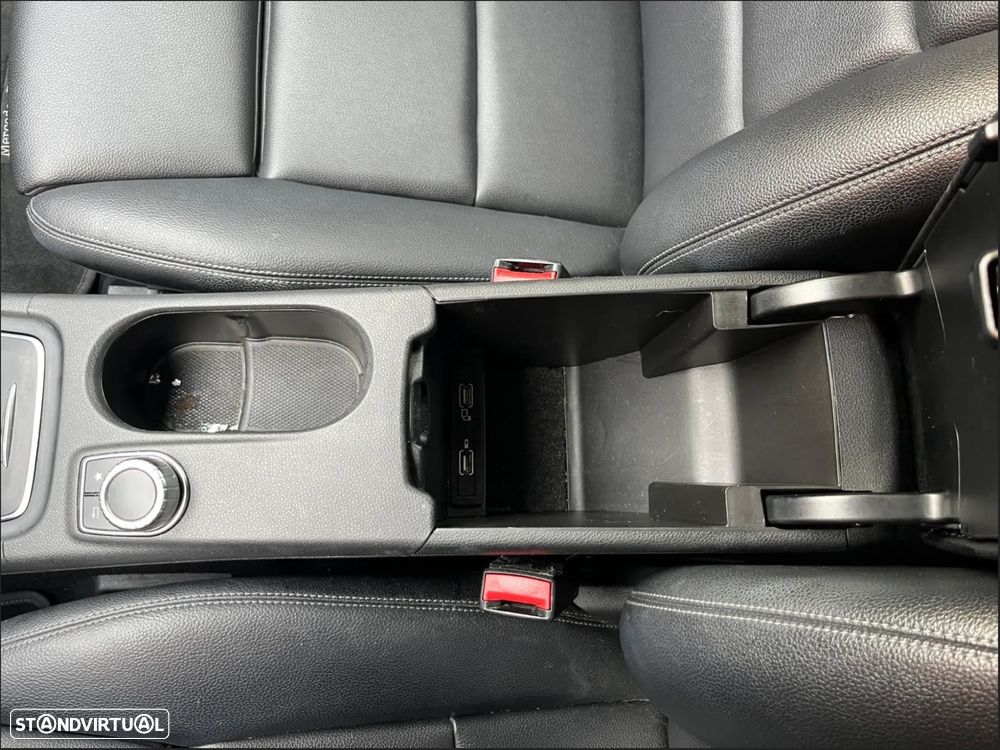 Mercedes-Benz A 180 d 7G DCT - 10