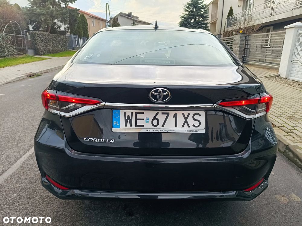 Toyota Corolla 1.6 Comfort - 17