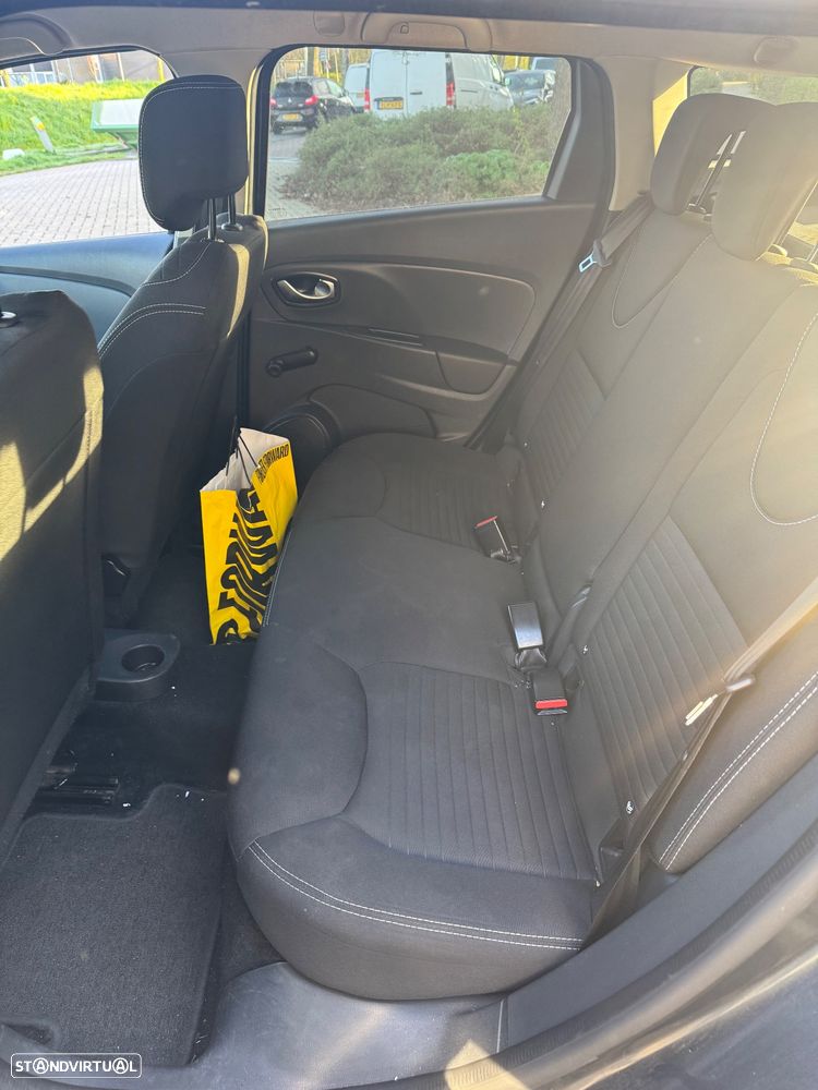 Renault Clio Sport Tourer 1.5 dCi Limited - 6
