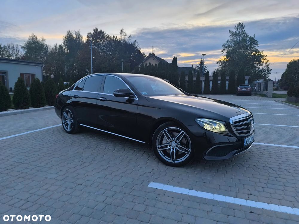 Mercedes-Benz Klasa E 350 d 9G-TRONIC - 28