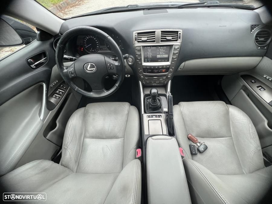 Lexus IS 220 d Luxury 46 - 20