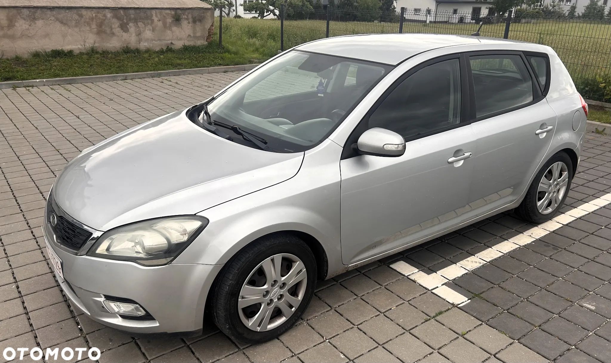 Kia Ceed Cee'd 1.6 Crdi Comfort - 1