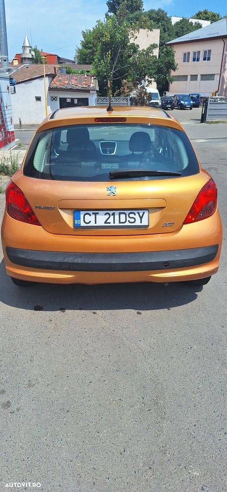 Peugeot 207 1.4 E Acces - 3