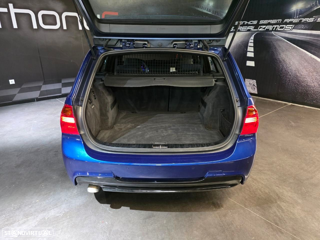 BMW 320 d Touring Exclusive - 22