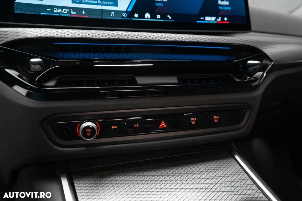 BMW M3 Competition M xDrive - 27