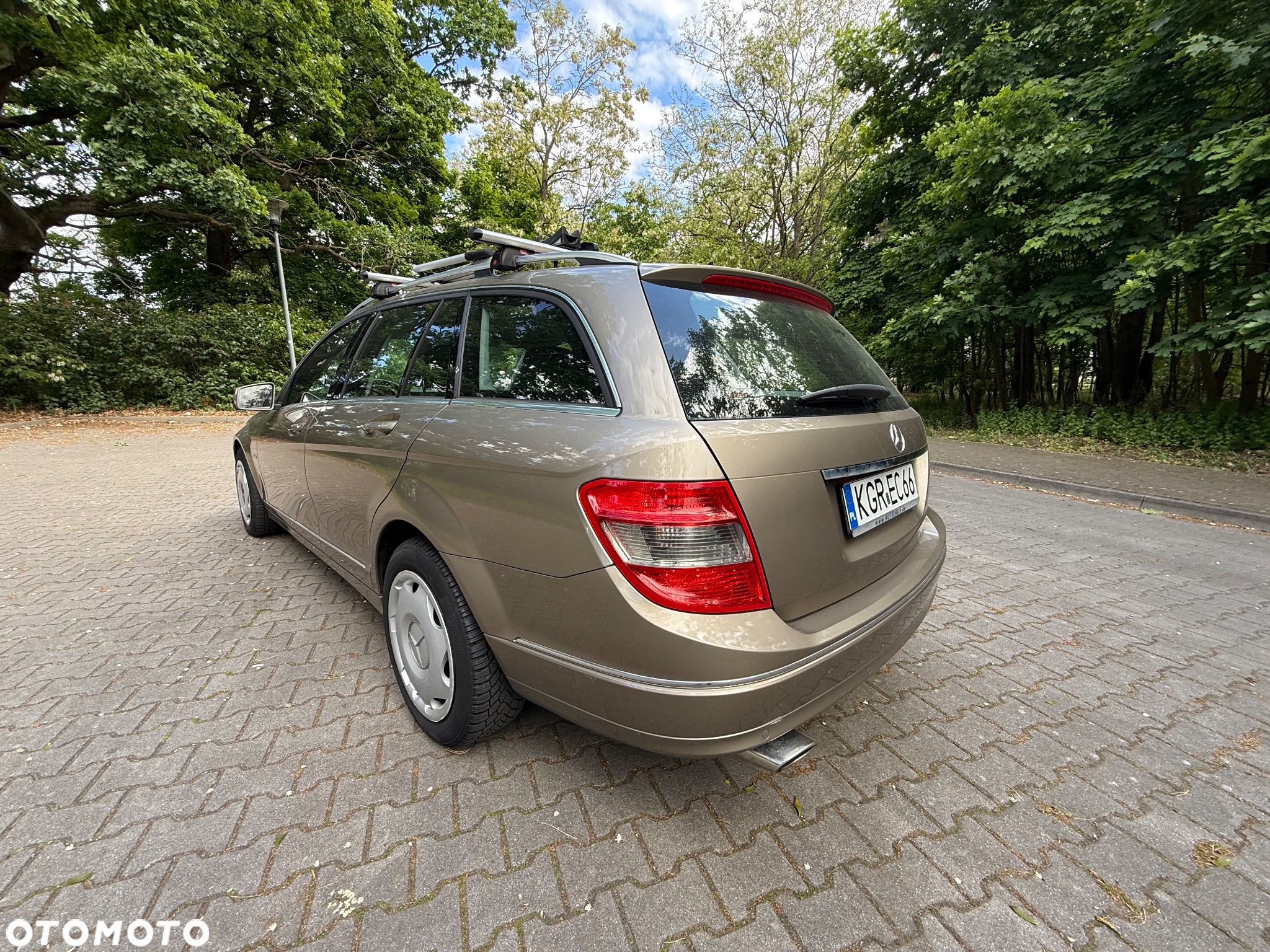 Mercedes-Benz Klasa C 220 T CDI DPF (BlueEFFICIENCY) Avantgarde - 7