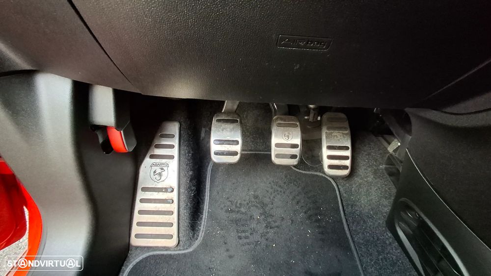 Abarth 595 1.4 T-Jet Pista - 11