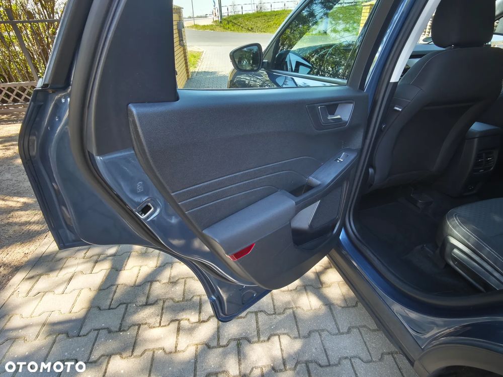 Ford Kuga 1.5 EcoBlue TITANIUM - 31