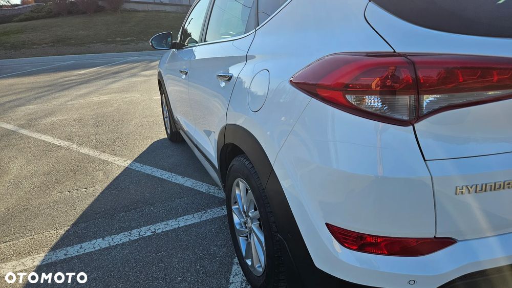 Hyundai Tucson 1.7 CRDI BlueDrive Premium 2WD DCT - 12