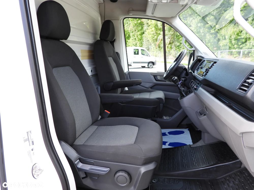 Volkswagen CRAFTER PRITSCHE PLANE AUFZUG 8 PALETTEN WEBASTO TEMPOMAT LED LEUCHTEN KLIMAANLAGE 180PS [ 017323 ] - 40