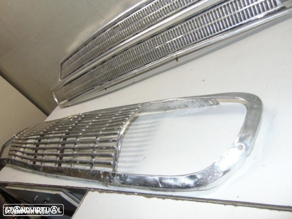 Ford Cortina grelha frontal - 7