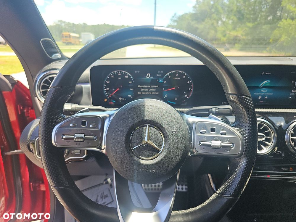 Mercedes-Benz CLA 250 4Matic 7G-DCT AMG Line - 9