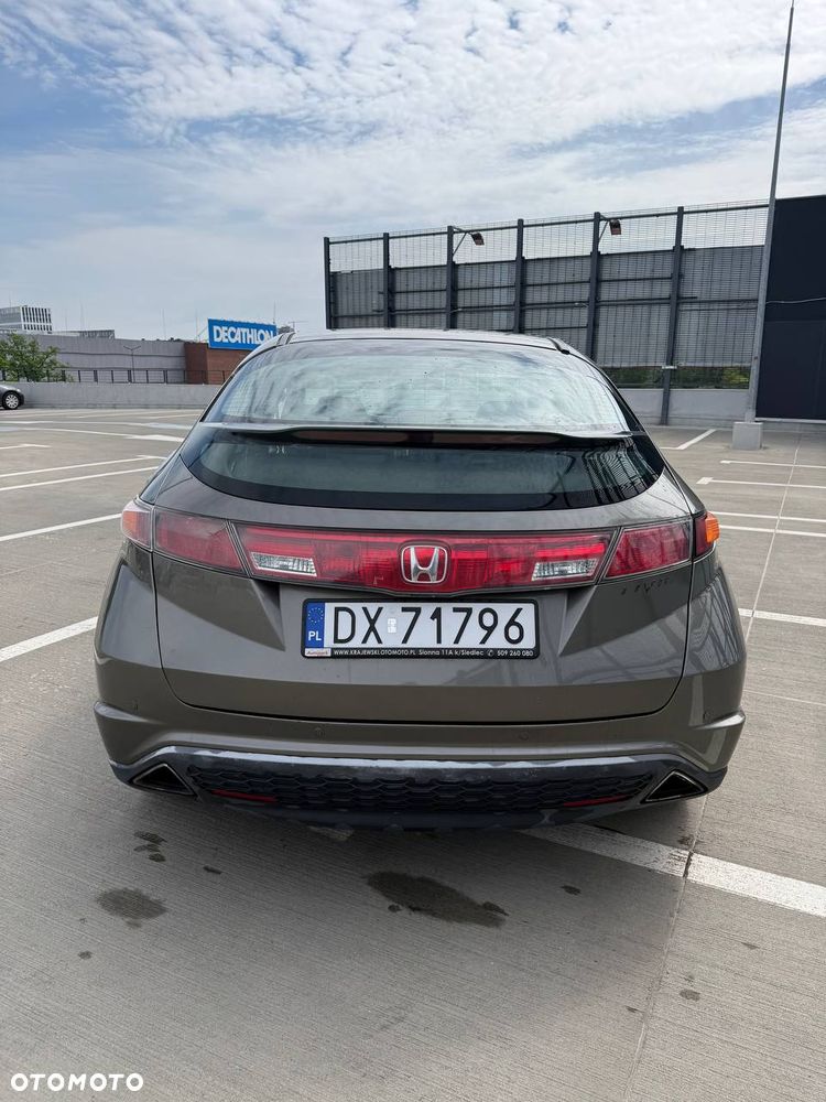 Honda Civic 1.8i-VTEC Sport - 6