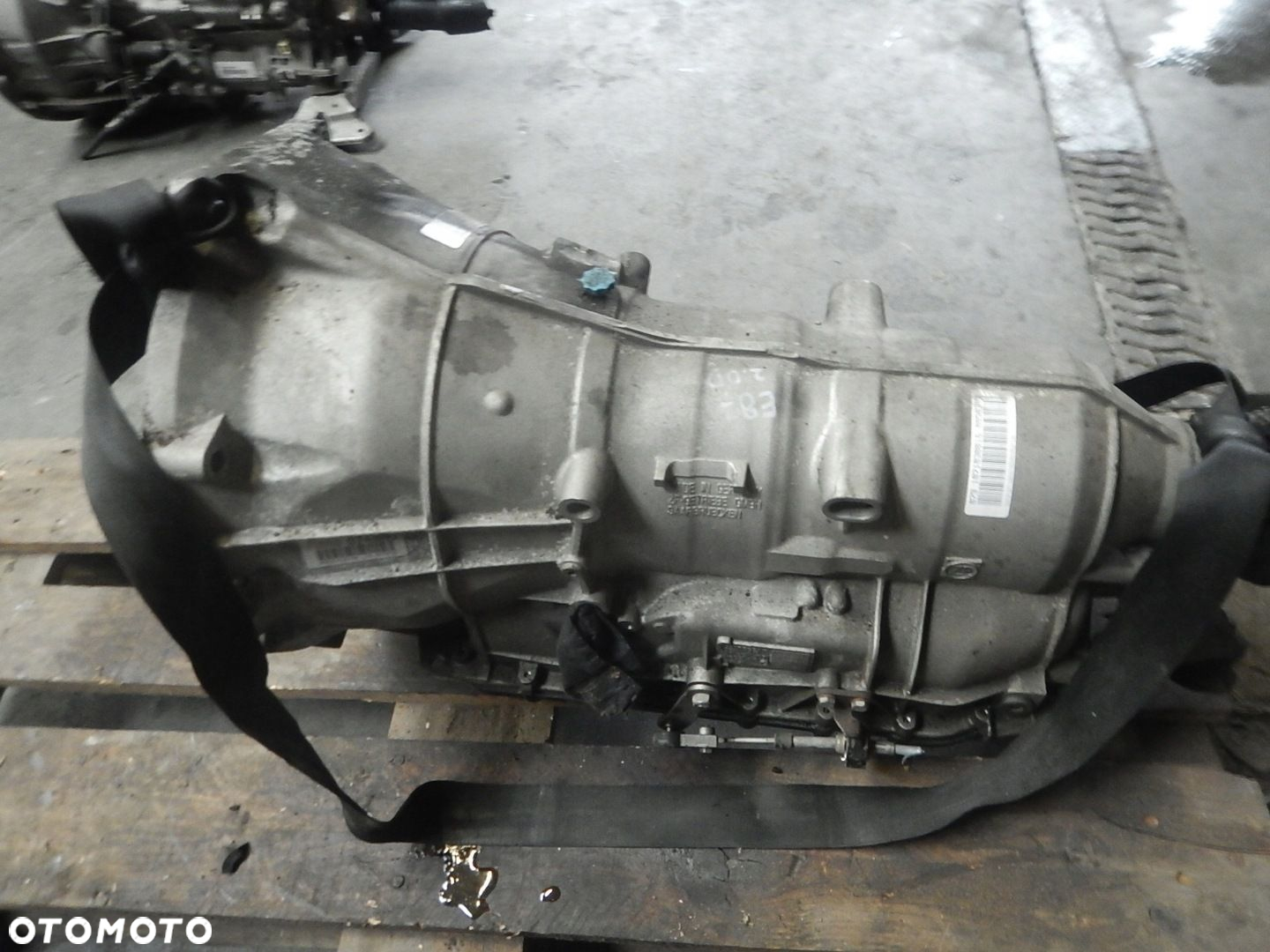 SKRZYNIA BIEGOW AUTOMAT BMW E90 E87 2.0D 6HP-21 - 2