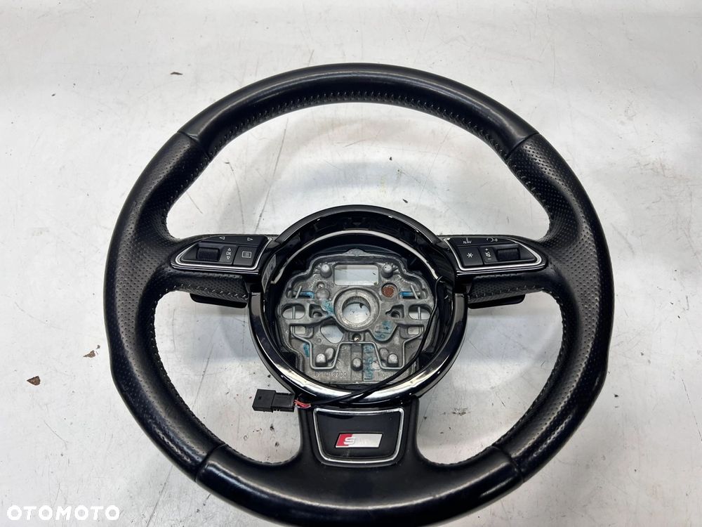 KIEROWNICA S LINE SKÓRA MULTIFUNKCJA AUDI A1 A3 8V A6 C7 8X0419091M 1/26 - 2