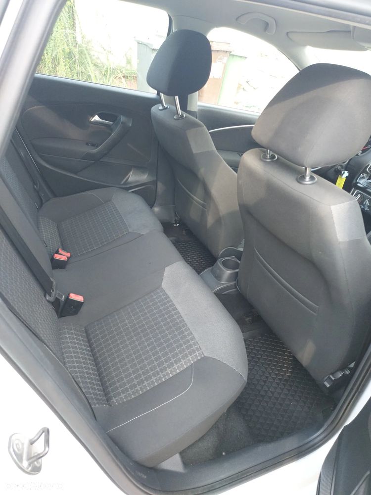 Volkswagen Polo 1.2 TSI BMT Comfortline - 15