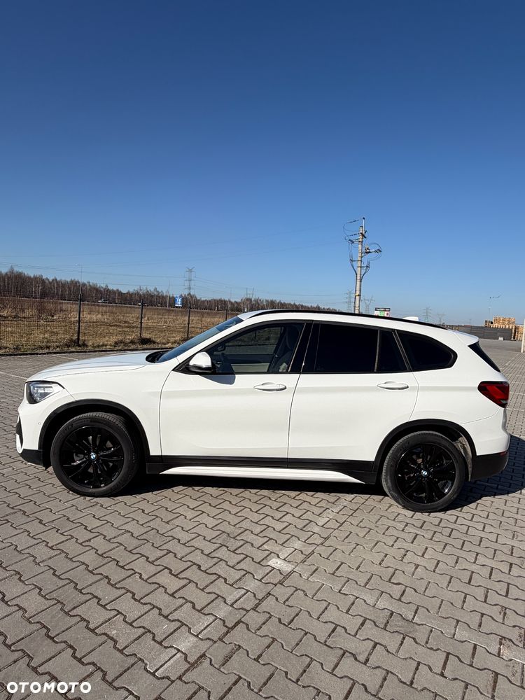 BMW X1 sDrive18i Sport Line - 15