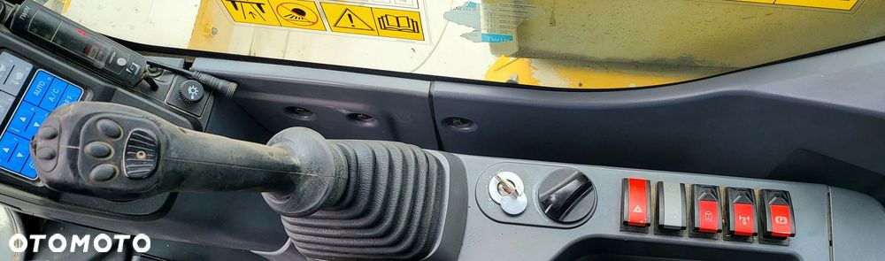 Komatsu PW98 MR-10 - 12