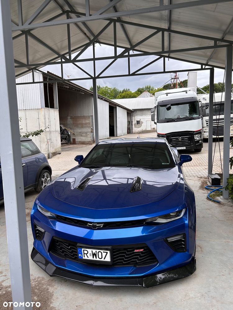 Chevrolet Camaro - 3