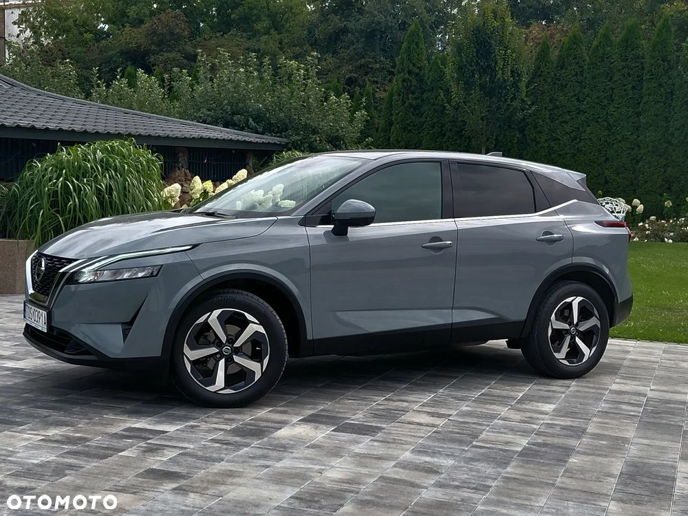 Nissan Qashqai 1.3 DIG-T SHIRO - 17