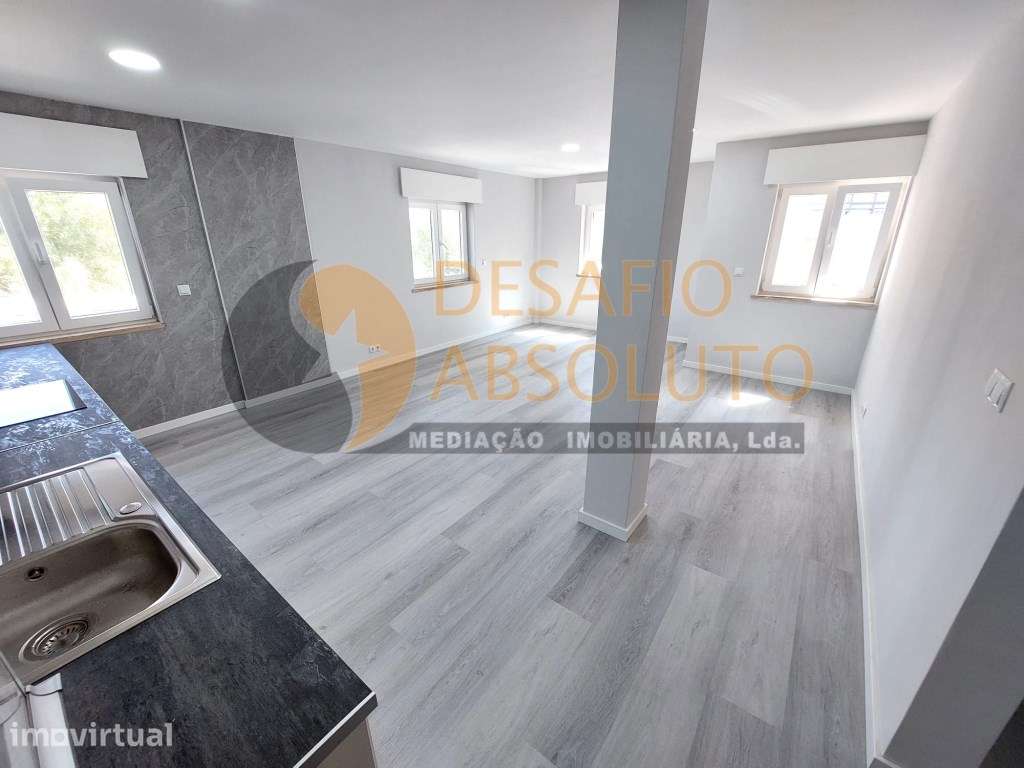 Apartamento T2 totalmente Remodelado c/ Arrecadação. Corroios - Grande imagem: 4/22