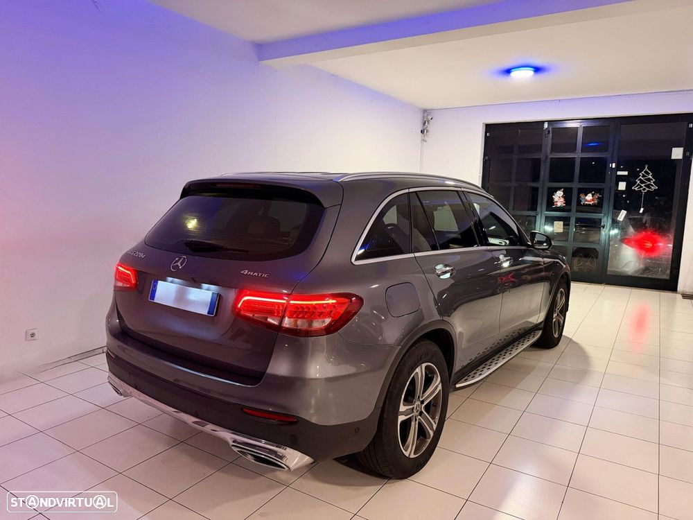 Mercedes-Benz GLC 220 - 4