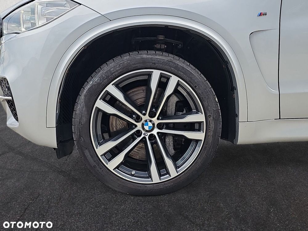 BMW X5 M M50d Sport-Aut - 14