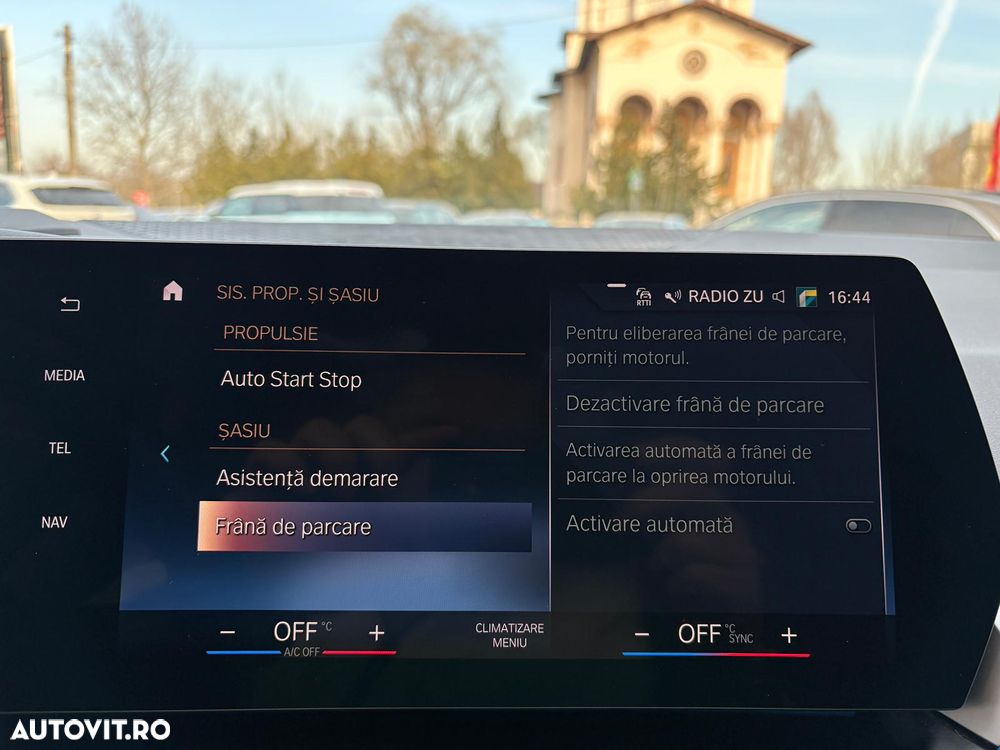 BMW Seria 2 218i AT Luxury Line - 38