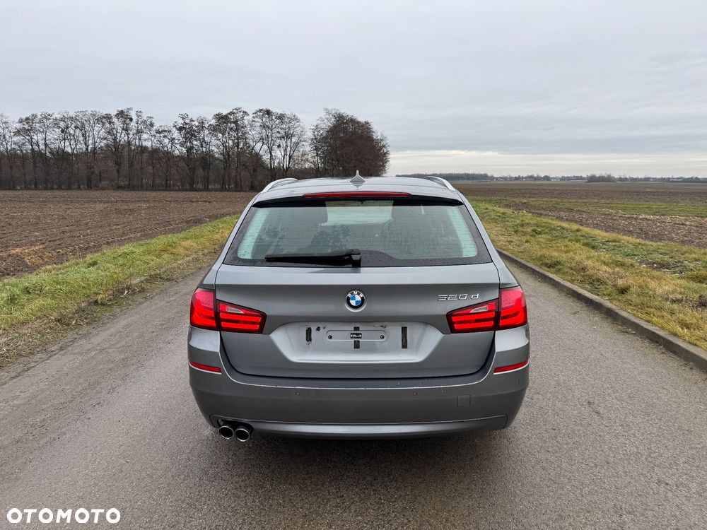 BMW Seria 5 520d - 6