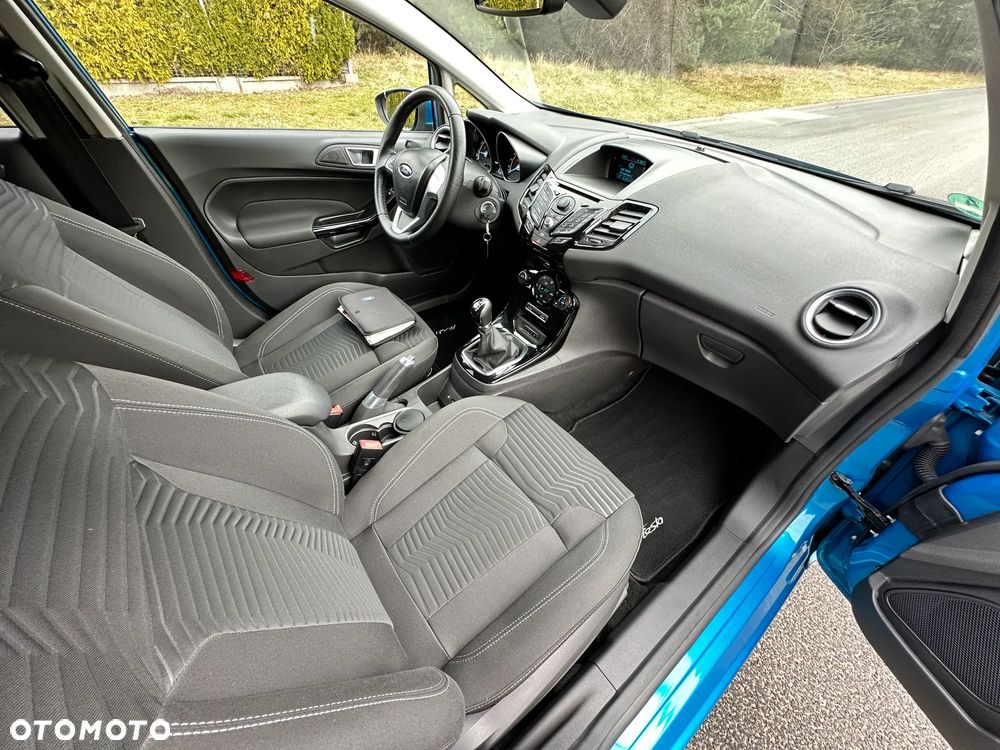 Ford Fiesta 1.0 EcoBoost Titanium - 29