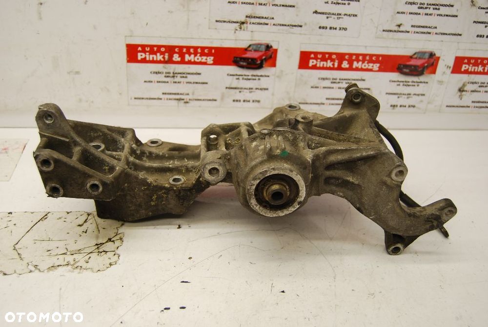 PODSTAWA ŁAPA ALTERNATORA 058145523E AUDI A4 B5 1.8 TURBO VW PASSAT B5 058145523D - 2